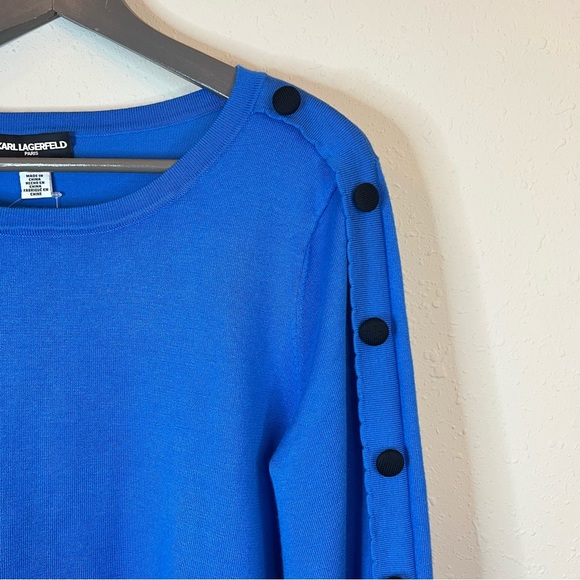 Karl Lagerfeld True Blue Buttons Long Sleeve Women’s Sweater Size Medium NWT - Picture 3 of 9